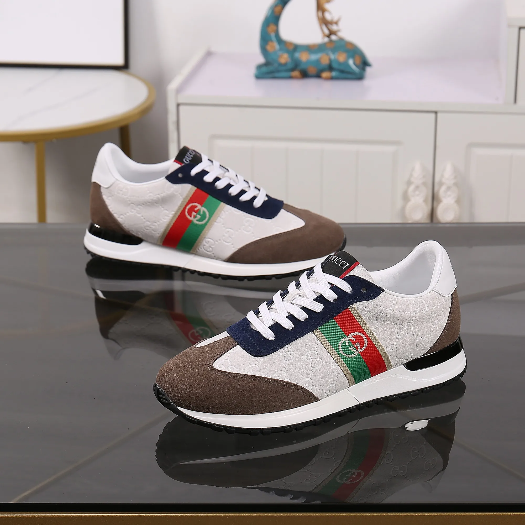 p420👾👾Spring new style is here again! [Gucci Sports Men's Shoes] Gucci fashionable casual men's shoes🇨🇳Original 1:1 mold opening, new models are available first💯Not high-profile but avant-garde, simple, low-key and fashionable, super versatile style🌿Made of original cowhide➕Sheepskin lining🎋The version is comfortable on the feet, and the workmanship is first-class🍍38-44 Large quantities in stock